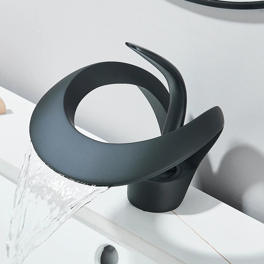 Robinet Lavabo de Salle de Bain Cascade Design Sculptural