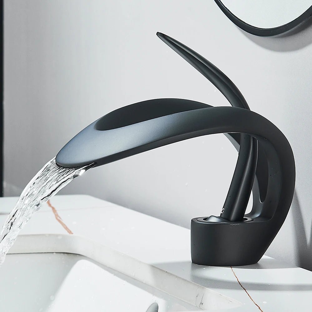 Robinet Lavabo de Salle de Bain Cascade Design Sculptural